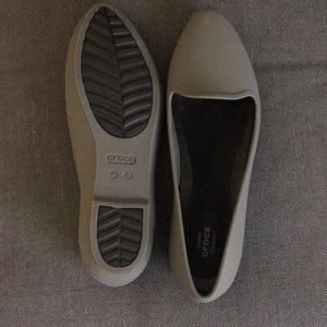 Crocs flats
